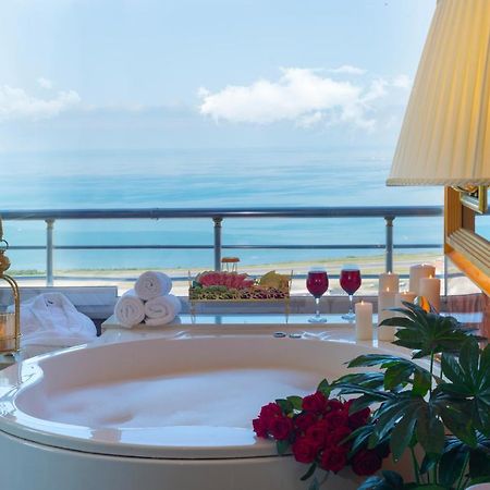 Andalouse Otel Trabzon Luaran gambar